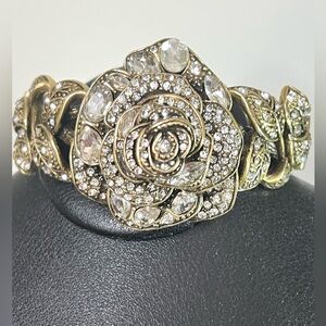 Heidi Daus “Rose Elegance” Cuff Swarovski Crystal Bracelet Small/Medium EUC